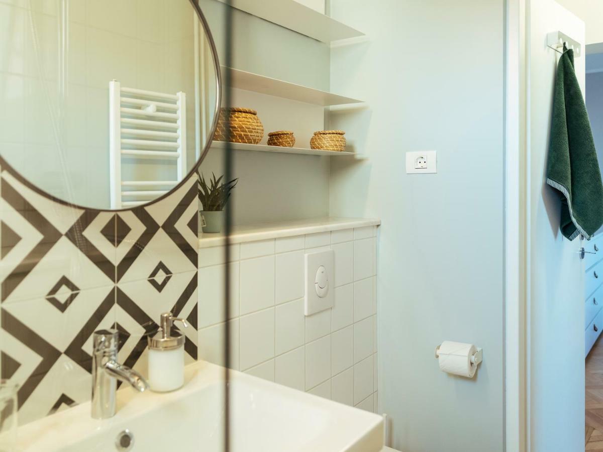 Parklake Design Apartment - Fabulous View - Netflix Bucureşti Ngoại thất bức ảnh