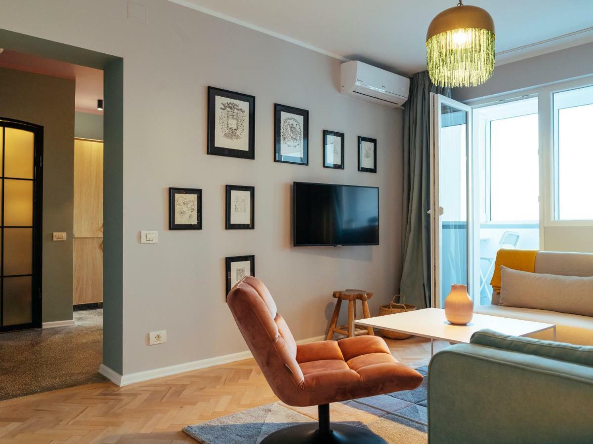 Parklake Design Apartment - Fabulous View - Netflix Bucureşti Ngoại thất bức ảnh